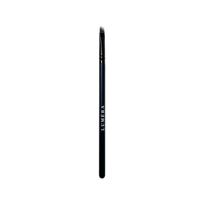 Angled Liner Brush - LUMÉRA