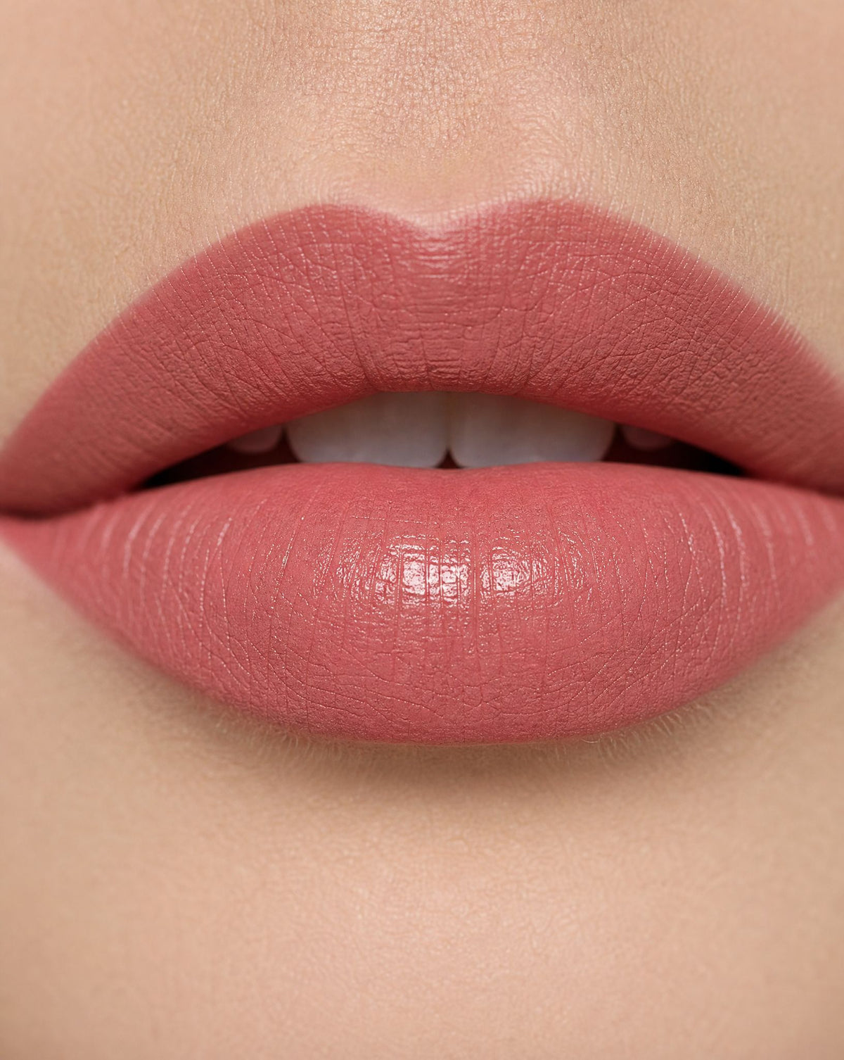 Satin Lipstick in Misty Mauve